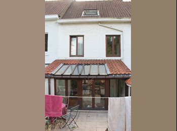 Appartager BE - Une  chambre à louer  dans une  maison avec jardin à Uccle, Uccle-Ukkel - 480 € pm
