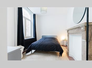 Appartager BE - Audent 5 - 7 chambre 5, Charleroi - 650 € pm
