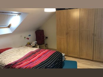 Appartager BE - Chambre 20m2 sdb priv. à louer dans Maison proximité LLN, Mont-Saint-Guibert - 605 € pm