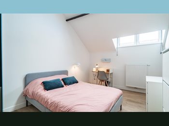 Appartager BE - Parc 54 - chambre 6, La Louvière - 690 € pm