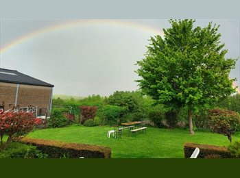 Appartager BE - Une chambres libre dans colocation 4 personnes, Chapelle-lez-Herlaimont - 400 € pm