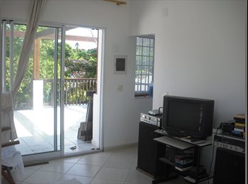 Roomgo BR - Quarto individual nº 4 em casa na Taquara, Taquara - R$ 1.050 Por mês