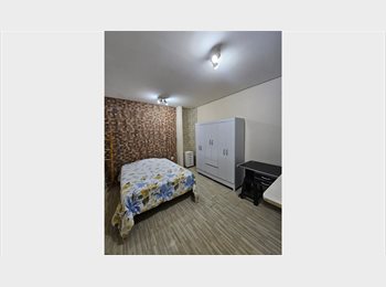 Roomgo BR - SUITE  PARA 1 PESSOAS, Liberdade - R$ 1.300 Por mês