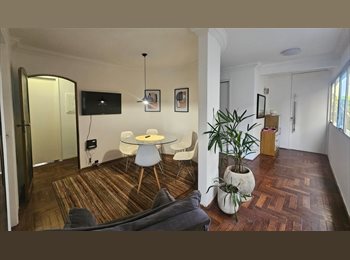 Roomgo BR - QUARTO AMPLO EM AP AO LADO DA AV. PAULISTA, Bela Vista - R$ 2.350 Por mês