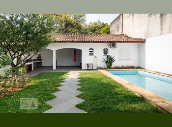 Roomgo BR - Suite Brooklin paulista campo belo, Campo Belo - R$ 1.550 Por mês