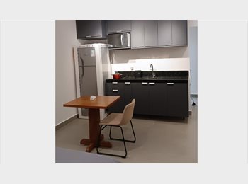 Roomgo BR - STUDIO MOBILIADO EM FRENTE AO METRÔ CAMPO BELO, Campo Belo - R$ 2.300 Por mês