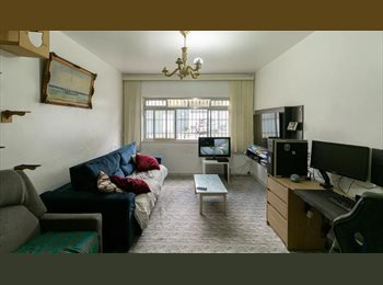 Roomgo BR - Alugo quartos em casa grande – ambiente tranquilo, Penha - R$ 900 Por mês