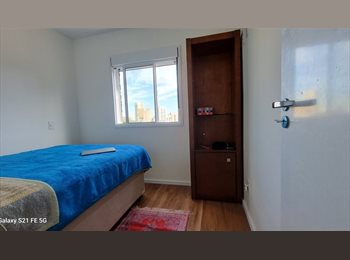 Roomgo BR - Quarto Privativo Aconchegante ao Lado do Metrô Parada Inglesa - Linha Azul, Santana - R$ 1.200 Por mês