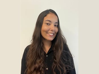 Roomgo BR - Luísa - 23 - Catete