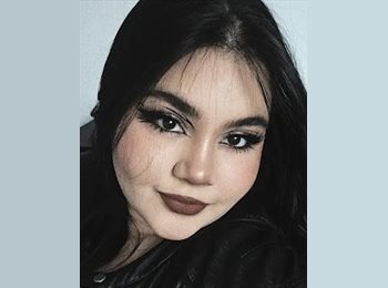 Roomgo BR - Ana Julia - 21 - Curitiba