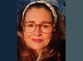 Roomgo BR - andrea  - 39 - Curitiba