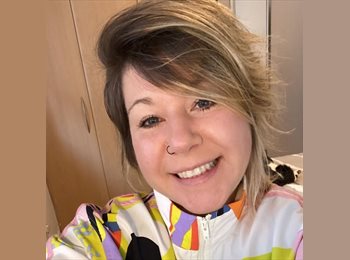 Roomgo BR - Alessandra - 30 - Perdizes