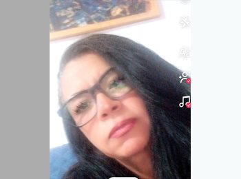 Roomgo BR - Vanessa  - 50 - Penha