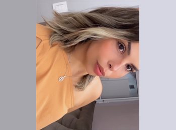 Roomgo BR - Ana Carla - 24 - Mooca