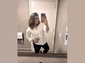 Roomgo BR - Dyandra - 34 - Maracanã