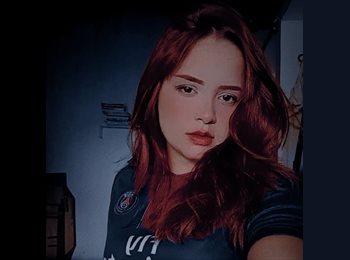 Roomgo BR - Amanda - 24 - Brasília
