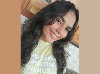 Roomgo BR - Jaiana  - 24 - Salvador