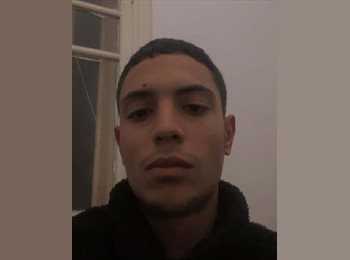 Roomgo BR - Malek - 25 - Maracanã