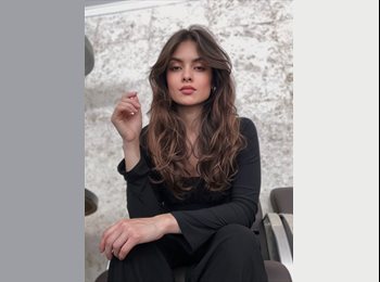 Roomgo BR - Stefany - 28 - Consolação