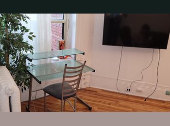 Roomgo CA - Furnished Room – Downtown – Near Guy-Concordia – $700, Montréal - $700 pcm