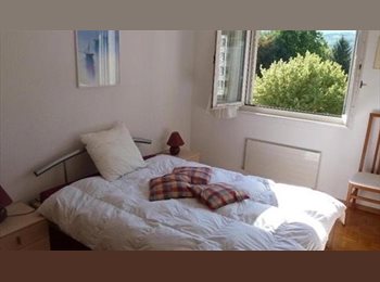 Roomgo CH - Chambre en cohabitations pour femme, Sion - 600 CHF / Mois