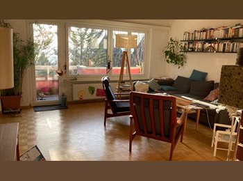 Roomgo CH - Coloc avec enfant, queer et végé friendly, Lausanne - 650 CHF / Mois