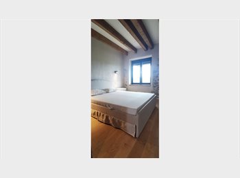 Roomgo CH - Chambre à louer dans une grand maison a la campagne Genèvoise., Genève - 830 CHF / Mois