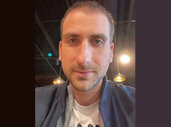 Roomgo CH - Alexis - 30 - Fribourg