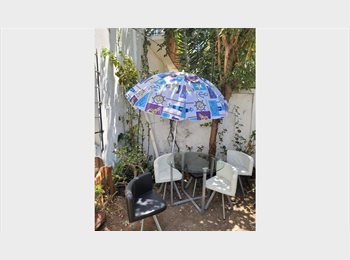 CompartoDepto CL - Metro Montt sector alta seguridad lugar tranquilo y cordial , ambiente de respeto pasos metro y Av P, Providencia - CH$300.000 por mes