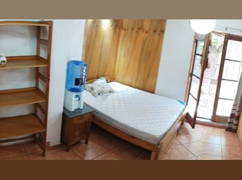CompartoDepto CL - habitacion muy amplia, amoblada, La Reina - CH$220.000 por mes