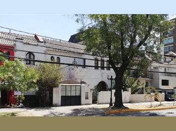 CompartoDepto CL - pieza baño privado a pasos Metro Manuel Montt, Providencia - CH$260.000 por mes