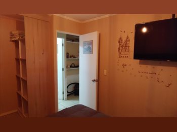 CompartoDepto CL - Arriendo Hábitación  San Miguel, San Miguel - CH$240.000 por mes