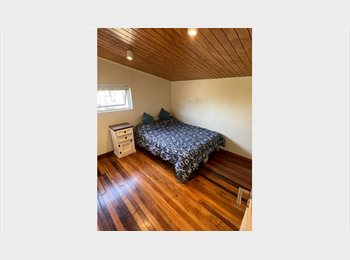 CompartoDepto CL - Hermosa habitación, Depto duplex en cerro alegre, Valparaíso - CH$300.000 por mes