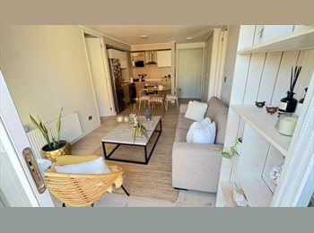 CompartoDepto CL - Habitación en arriendo (departamento nuevo) - providencia, Providencia - CH$400.000 por mes
