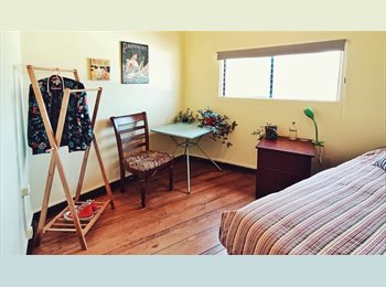 CompartoDepto CL - Bella habitación en Cerro Cordillera con vista al puerto de Valparaíso, Valparaíso - CH$240.000 por mes