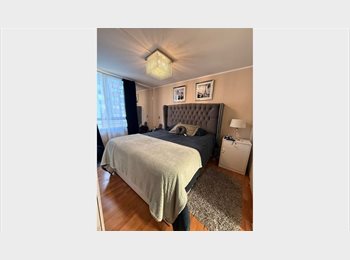CompartoDepto CL - Habitación con baño privado: Bellas Artes, Santiago Centro - CH$270 por mes
