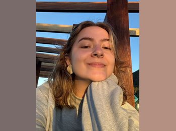 CompartoDepto CL - Maria - 28 - Santiago