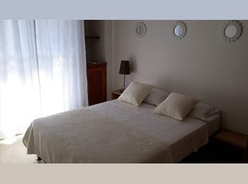 CompartoApto CO - HABITACIÓN CON BAÑO PRIVADO DISPONIBLE, A UNOS PASOS DE LA ESTACION FLORESTA, BARRIO LAURELES ESTADI, Medellín - COP$ 1.100.000 por mes