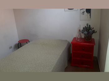 CompartoApto CO - arriendo habitacion, Envigado - COP$ 1.200.000 por mes