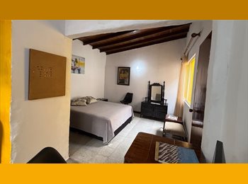 CompartoApto CO - Cómoda habitación-Cerca al Éxito de Laureles, Medellín - COP$ 1.500.000 por mes