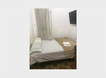 Roomgo ES - CERCA DEL CAMP NOU, TENGO EN ALQUILER UNA HABITACION DOBLE EN ZONA COLLBLANC, LES CORTS, L'hospitalet - 850 € por mes