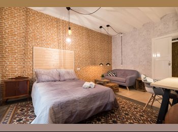 Roomgo ES - ¡Disfruta del centro de Barcelona en una habitación vintage con terraza! RH7-R3, Barcelona - 1.050 € por mes
