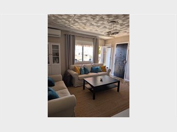 Roomgo ES - Se alquila habitación grande en piso tranquilo con terraza., Alicante - 400 € por mes