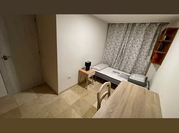 Roomgo ES - Se alquila habitacion en zona Aragón, Valencia - 450 € por mes