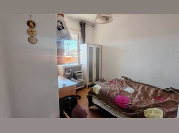 Roomgo ES - Alquiler de habitación a 5 minutos de Moncloa, Moncloa - 555 € por mes