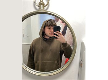 Roomgo ES - Erik - 28 - Torremolinos