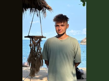 Roomgo ES - Semen - 27 - Granada