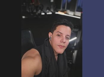 Roomgo ES - Vitor Araujo  - 26 - L'hospitalet