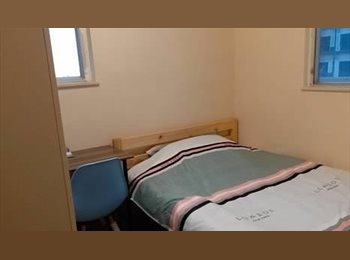 Roomgo HK - Flat Share Room in Sham Shui Po $5500, Sham Shui Po - HKD5,500 pcm