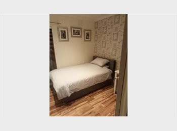 Roomgo IE - Room to let, Dublin - €750 pcm